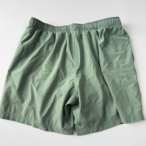 Free Fly Apparel Bamboo-Lined Active Breeze Short – 7" sage green Large - Picture 7 of 8